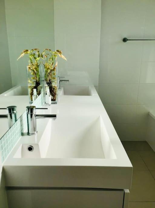 Surfers Paradise Townhouse Екстер'єр фото